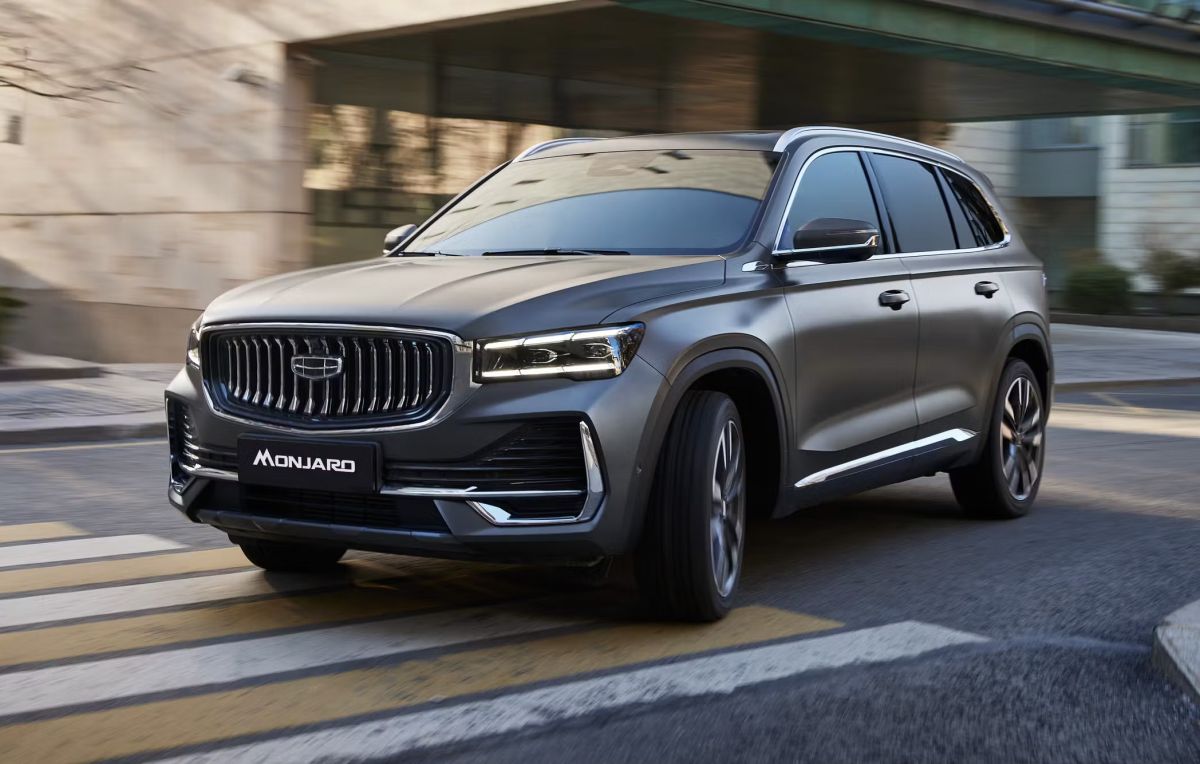 geely-monjaro-—-хит-в-России,-но-доля-официальных-monjaro-на-рынке-составляет-только-64%