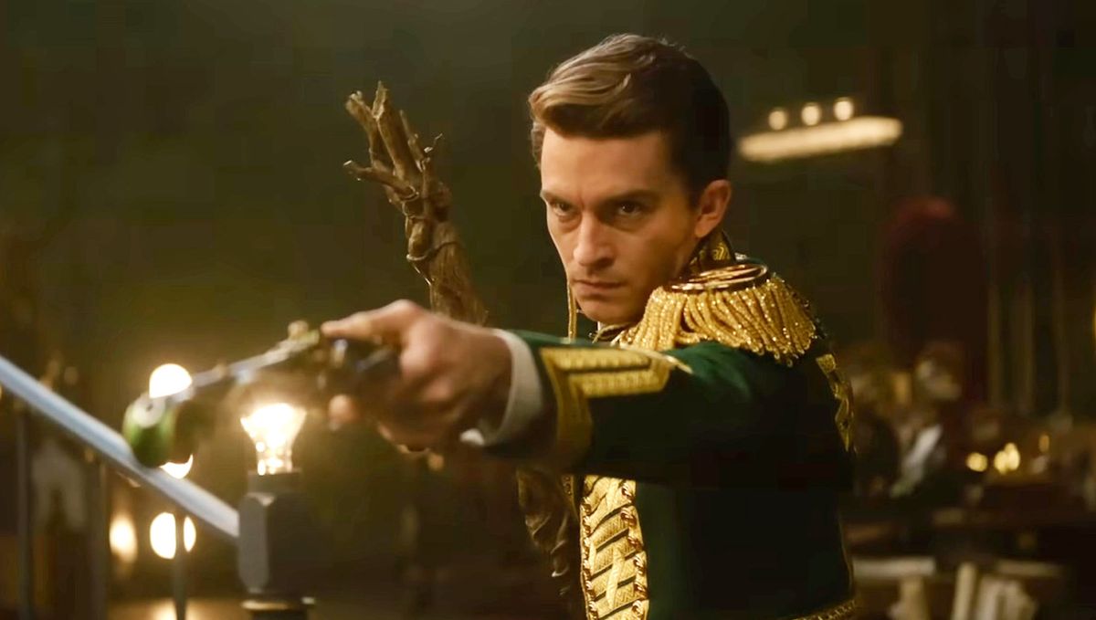 amazon-mgm-заплатила-$-20-млн-за-то,-чтобы-Натали-Портман-накачала-Джонатана-Бейли-допингом