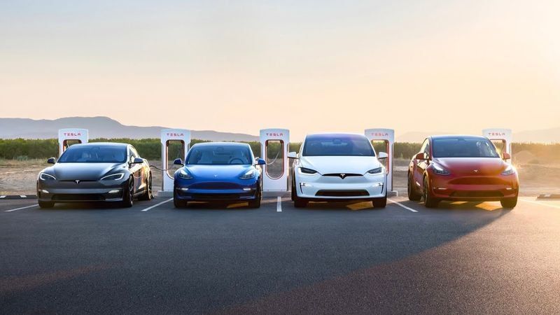 tesla-наконец-то-надумала-внедрить-поддержку-apple-carplay-в-свои-автомобили