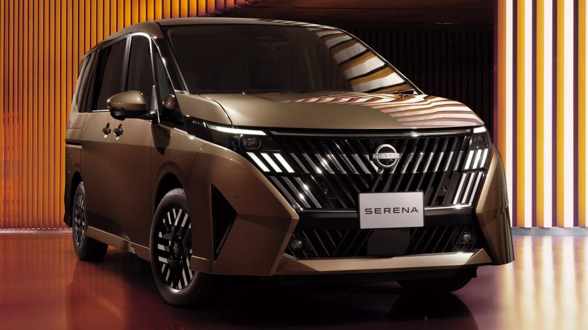 Представлен-обновленный-nissan-serena:-новое-«лицо»,-улучшенная-функция-e-pedal,-сервисы-google,-«прозрачный-капот»-—-и-полный-привод