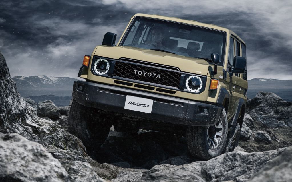 toyota-и-honda-рулят:-названы-самые-популярные-марки-подержанных-автомобилей,-ввозимые-в-Россию-их-Японии