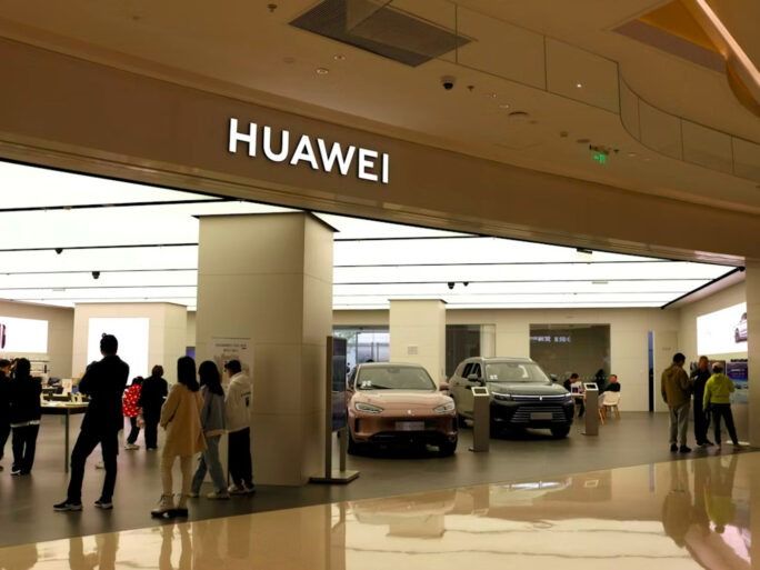 huawei-harmonyos-за-два-года-перевела-более-27-млн-пользователей на-китайском-рынке-смартфонов