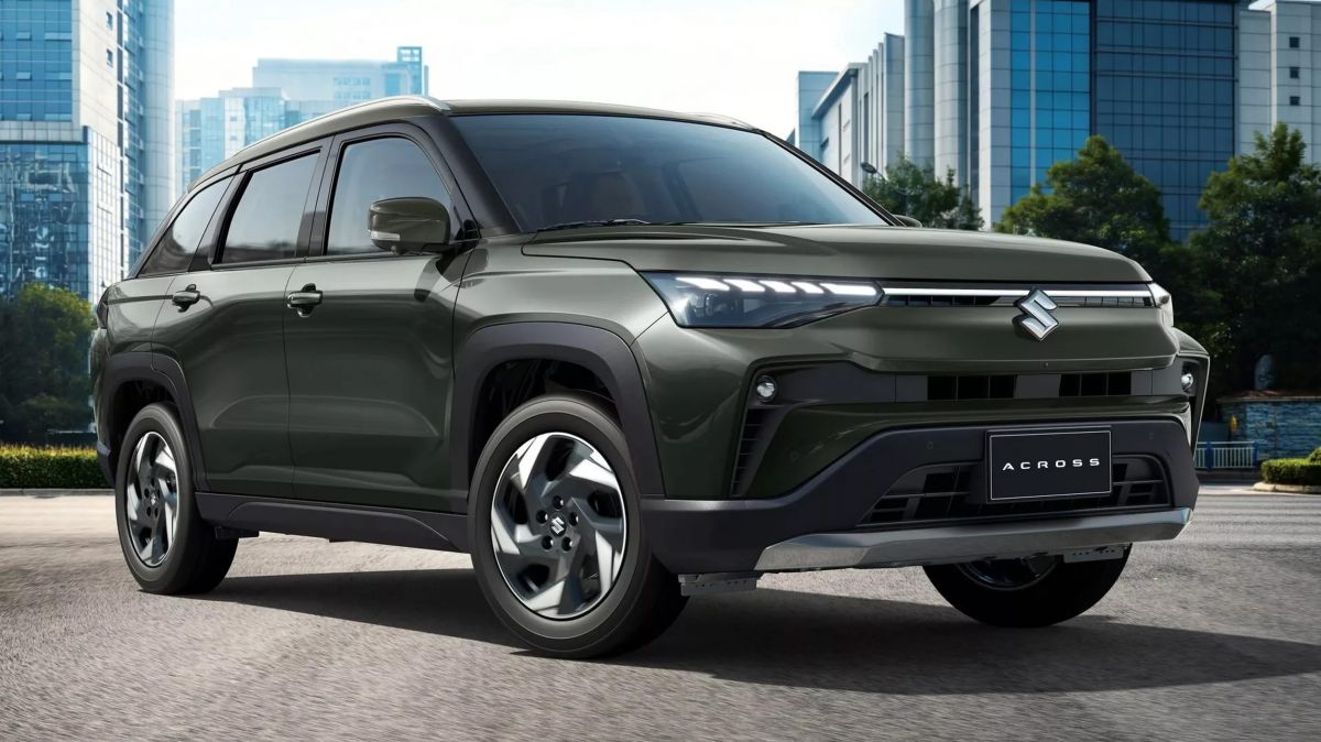 Раньше-этот-suzuki-был-клоном-toyota-rav4,-а-сейчас-suzuki-across-превратился-в-клон-другого-suzuki-на-платформе-vitara