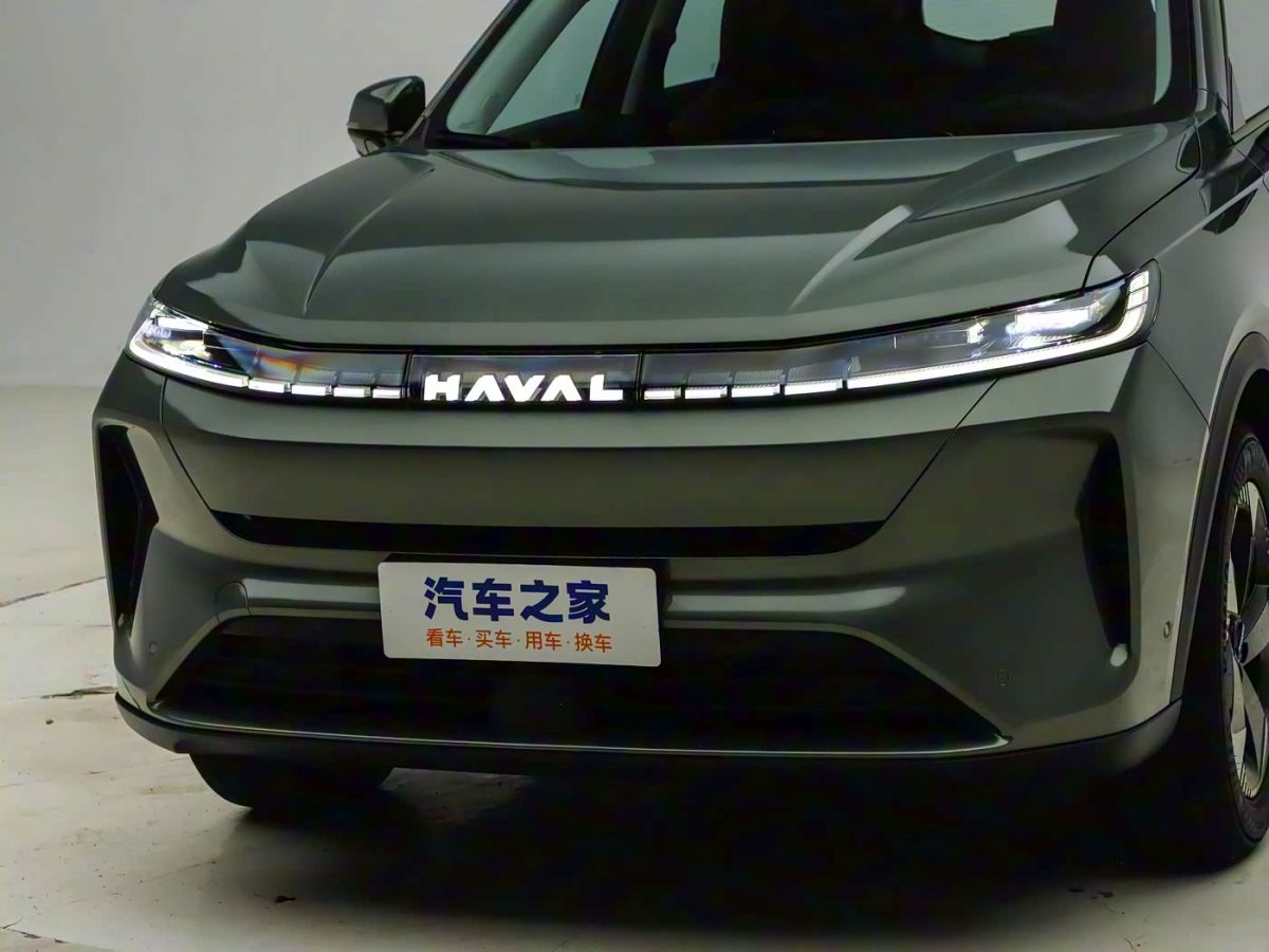 Новый-haval-h6l-представят-18-ноября:-2,0-литровый-мотор,-9-ступенчатый-dct-и-coffee-os-3-как-у-tank-500