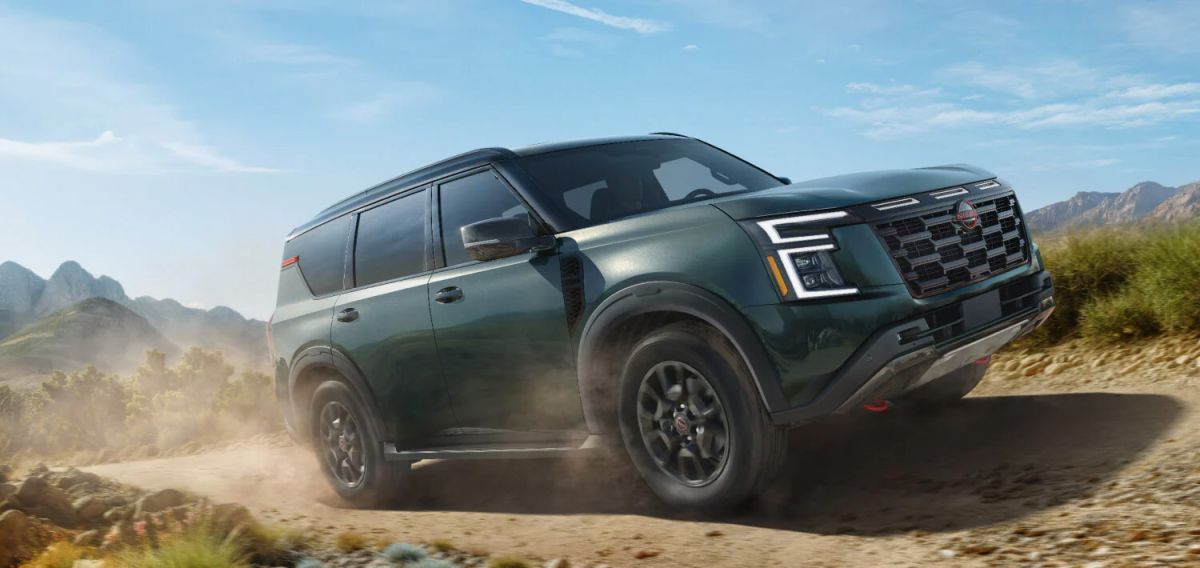 Альтернатива-land-cruiser-300:-nissan-armada-2025-с-мощным-v6-и-внедорожным-пакетом-pro-4x-добрался-до-России