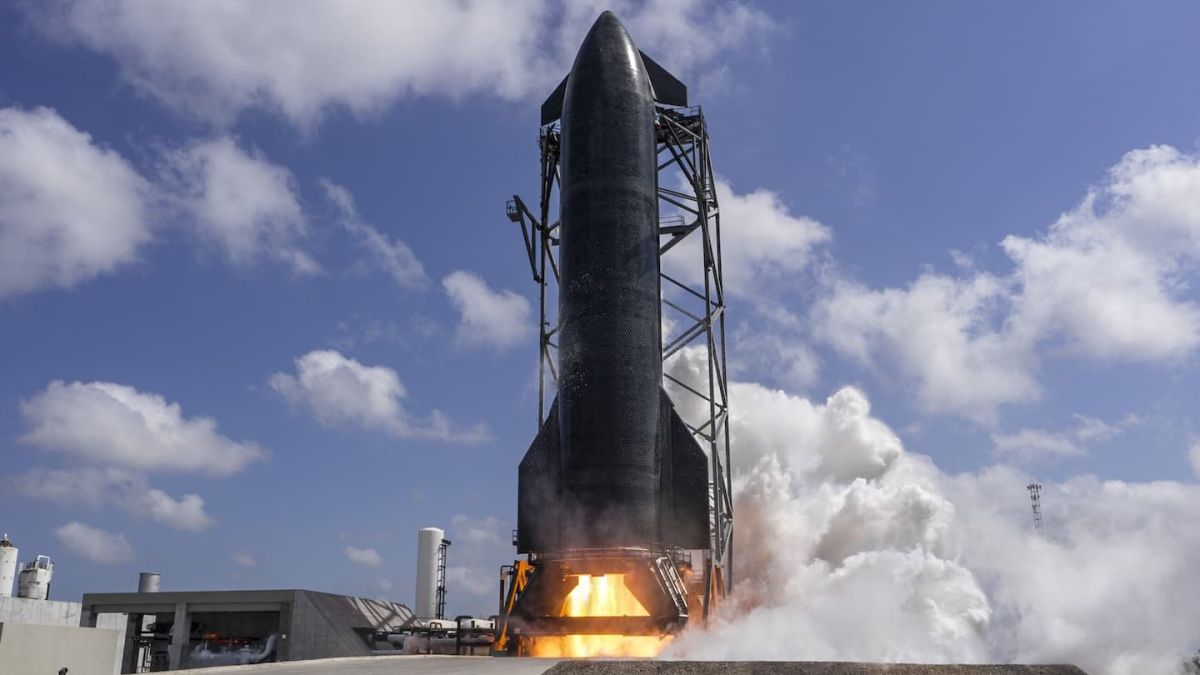 starship-равен-всей-МКС-по-полезному-объёму,-он-может-вместить-более-100-спутников-и-секции-самолётов-boeing-737:-но-для-создания-МКС-потребовалось-42-запуска