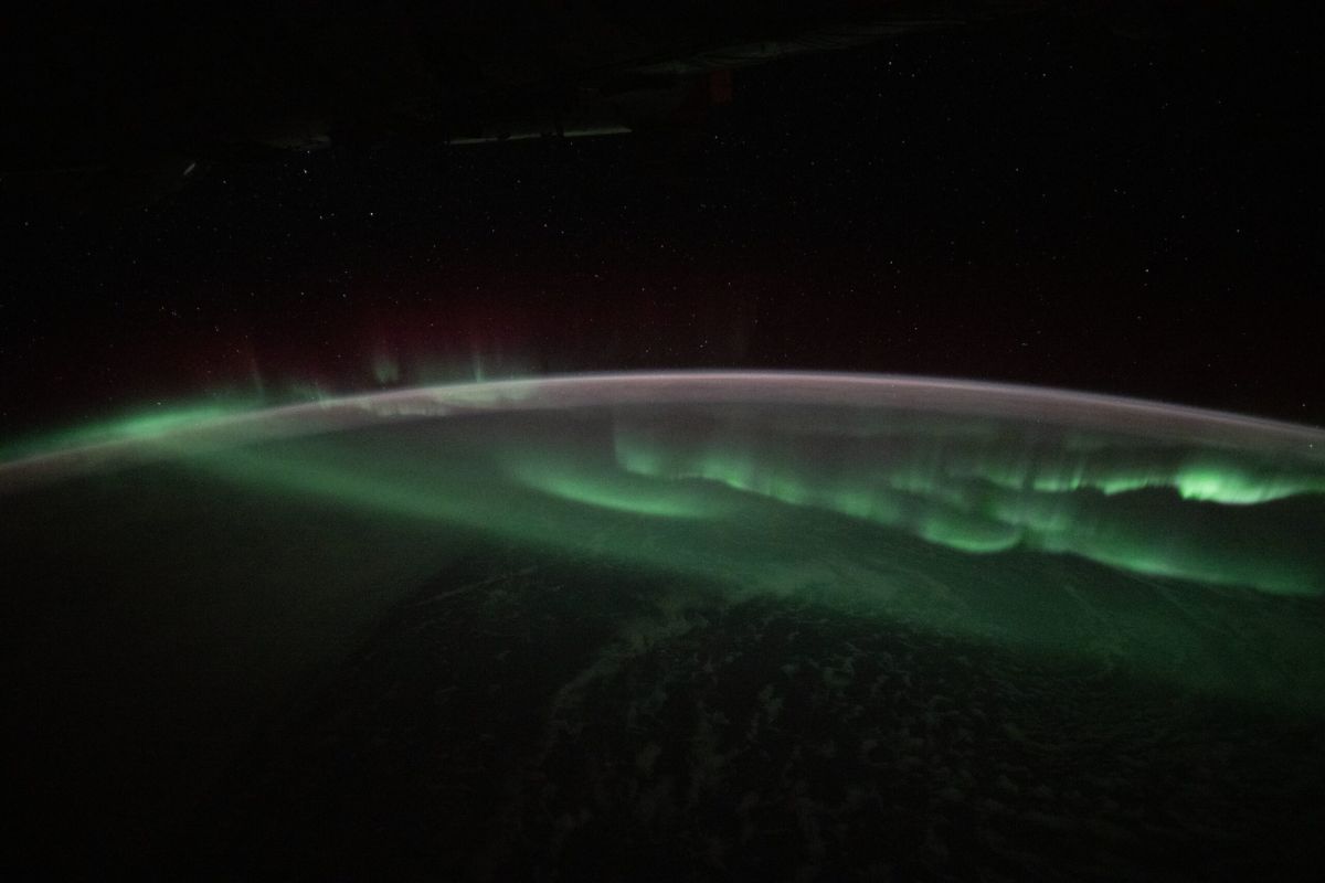 nasa-запускает-вторую-фазу-стратегии-коммерческих-космических-станций:-агентство-ищет-новые-подходы-для-замены-МКС