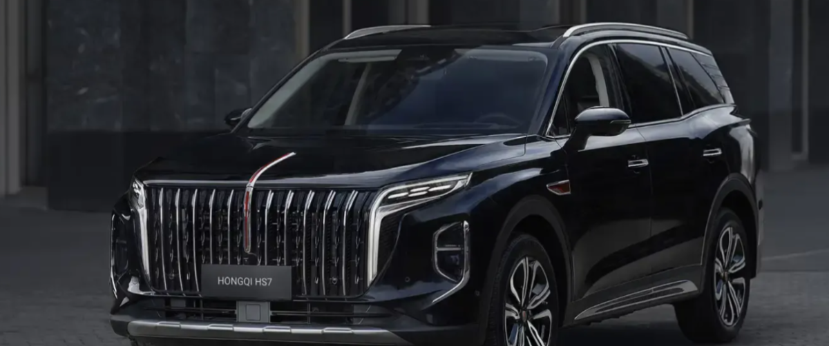 Официальные-hongqi-соответствуют-требованиям-российского-законодательства.-Компания-сотрудничает-с-ГИБДД-для-решения-вопроса