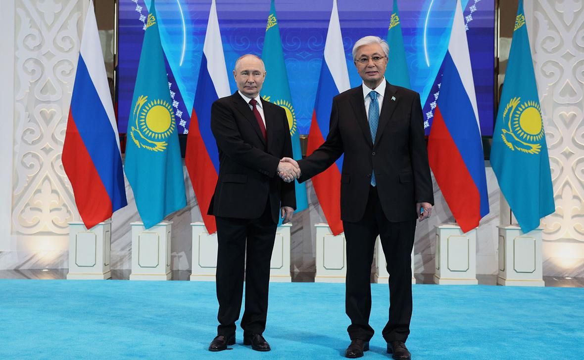 Фото: Путин заявил, что доволен результатами переговоров с Токаевым