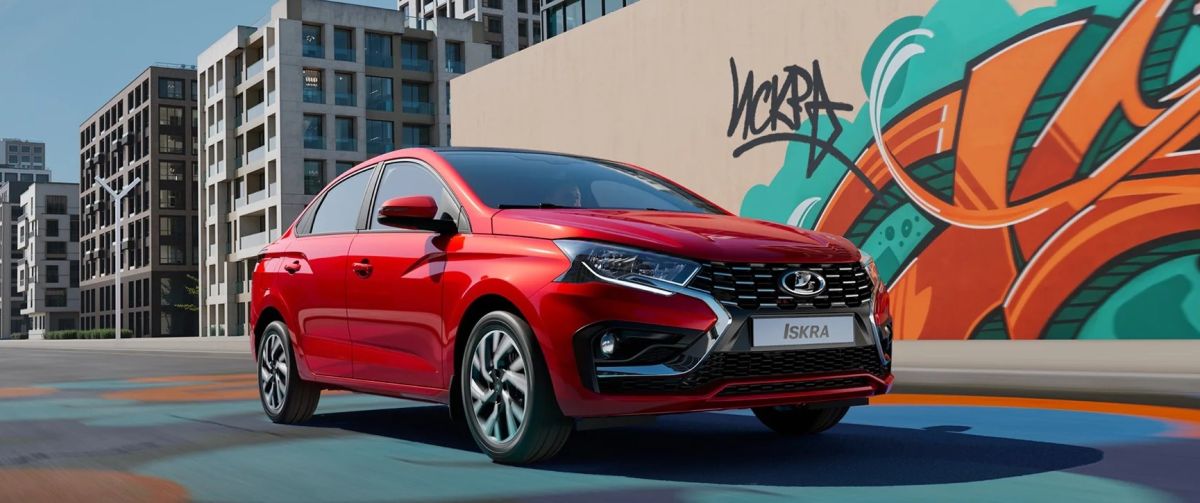 АвтоВАЗ-улучшил-lada-iskra:-заменено-«железо»-медиасистемы,-доработан-датчик-дождя.-В-продаже-появились-версии-с-базовым-мотором
