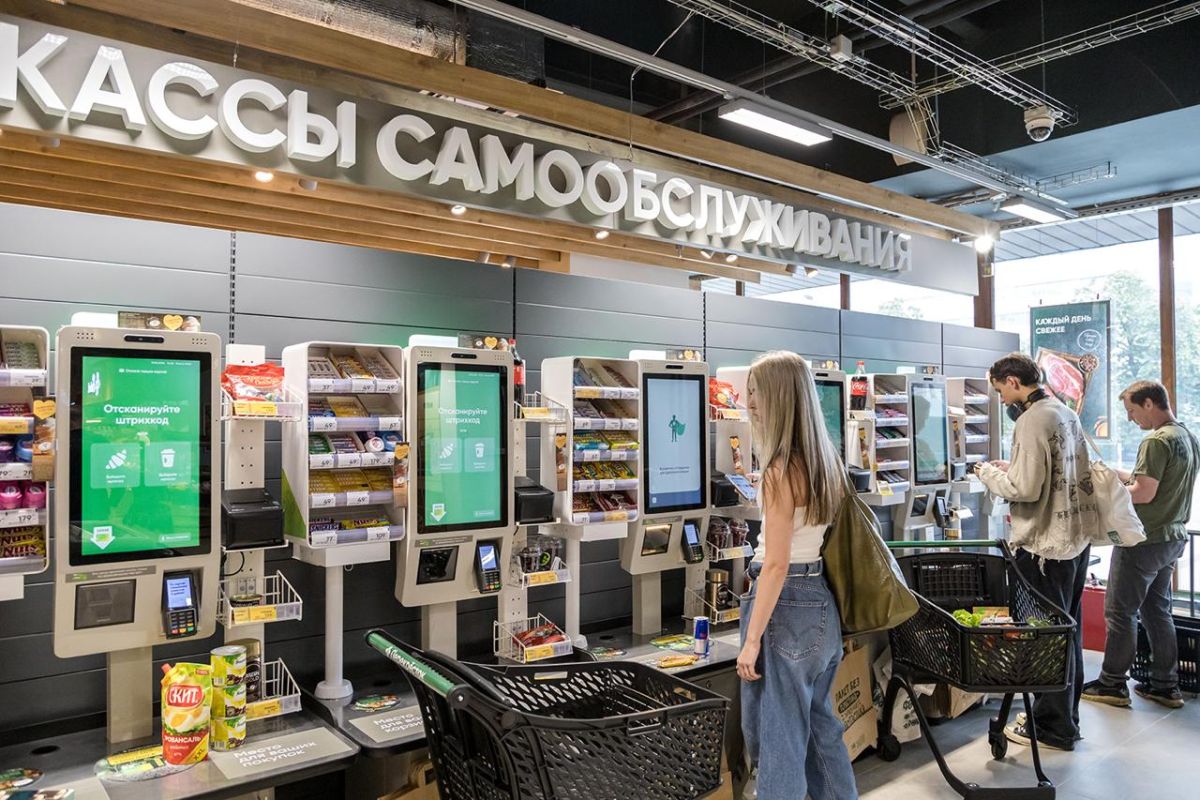 В-«Перекрёсток»-и-«Пятёрочку»-без-паспорта:-заработало-подтверждение-возраста-на-товары-«18+»-в-отечественном-мессенджере-max
