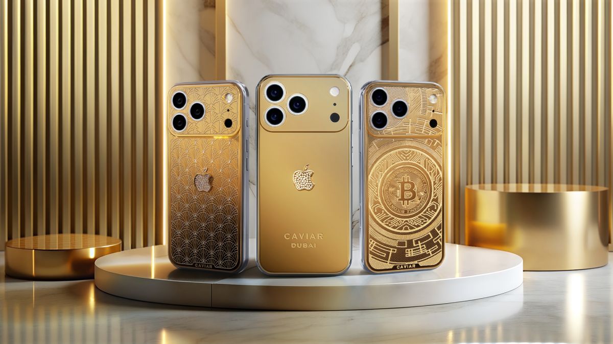 В-России-представили-iphone-17-в-виде-золотого-слитка-и-bitcoin