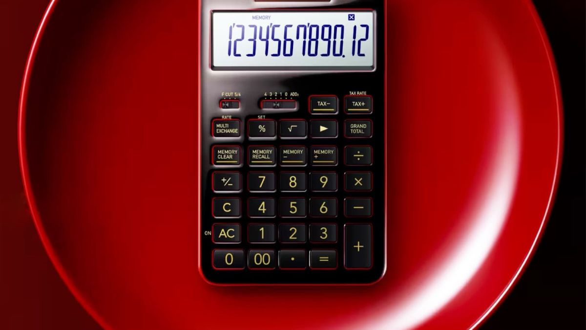 7-лет-автономной-работы,-алюминиевый-корпус,-fstn-дисплей-и-золотые-надписи:-представлен-премиум-калькулятор-casio-the-special-one-за-630-долларов