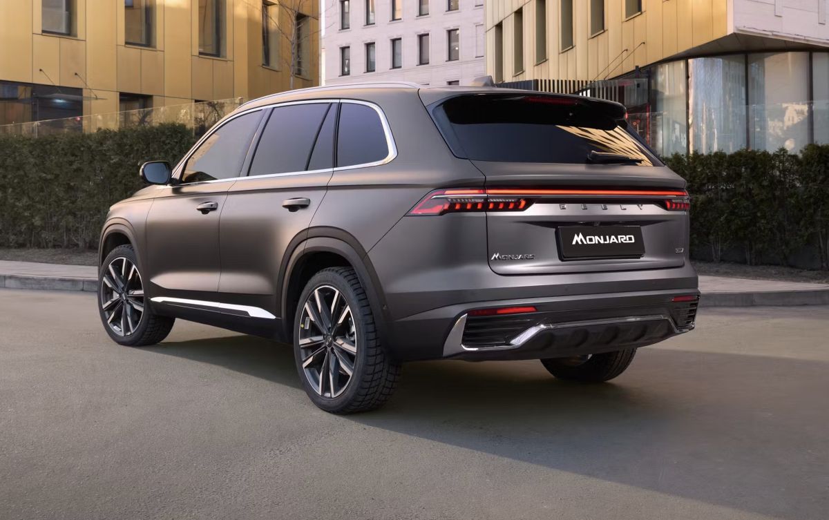 Продажи-автомобилей-geely-в-России-упали-почти-на-40%,-даже-популярный-monjaro-теряет-покупателей