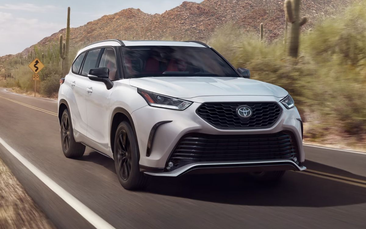 toyota-highlander-обогнал-rav4-в-России:-составлен-топ-10-самых-востребованных-«ушедших»-моделей