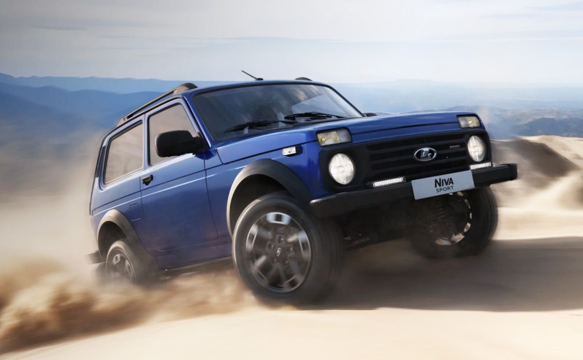 Новая-lada-niva-sport-за-1,7-млн-рублей-на-выставке-оказалась-ржавой-и-с-утечкой-масла