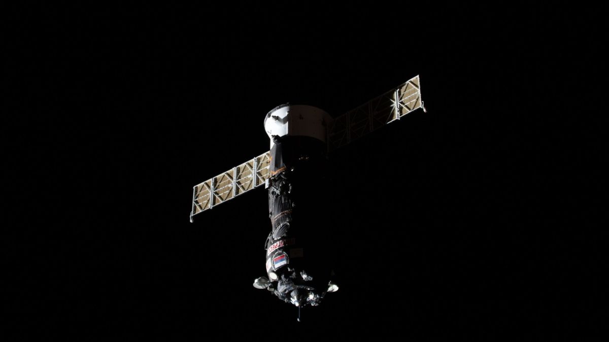 nasa-проведёт-трансляцию-стыковки-«Прогресса-МС-32»-с-МКС
