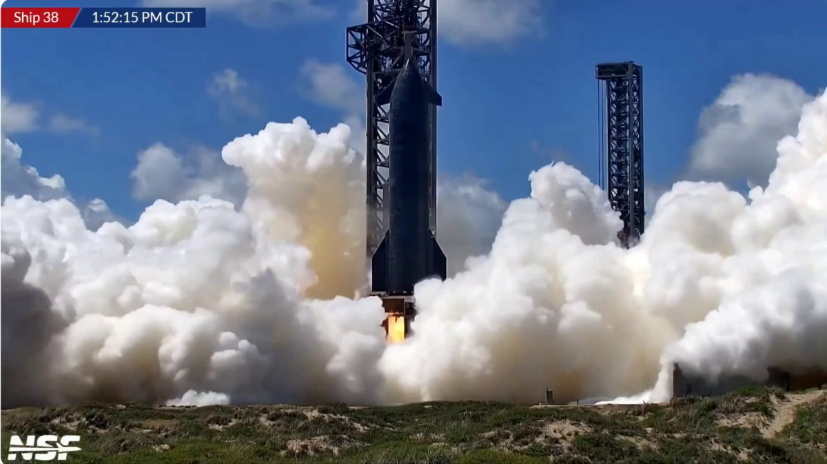 Уходит-эпоха:-космический-корабль-spacex-starship-s38-успешно-прошел-огневой-тест,-11-й-полет-станет-последним-для-starship-v2
