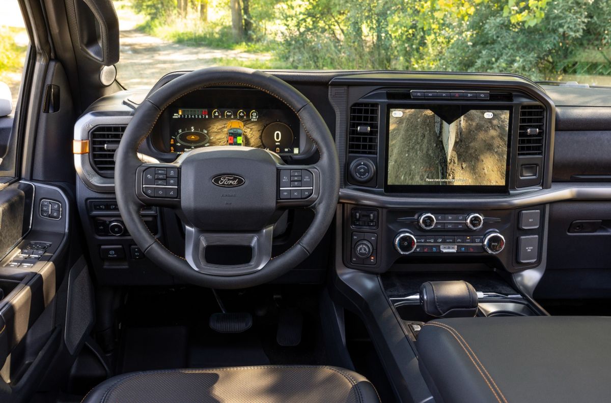 ford,-что-с-качеством?-Компания-более-100-раз-отзывала-машины-с-начала-2025-года