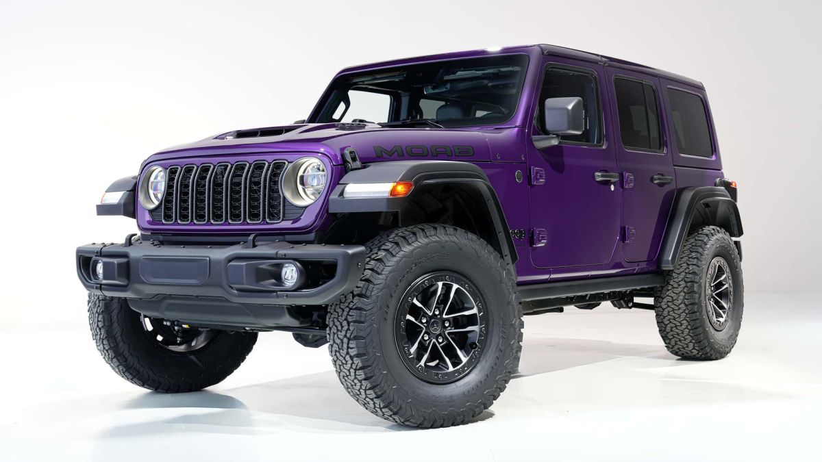 jeep-wrangler-снова-получил-мотор-hemi-v8-—-и-подешевел-на-20-тысяч-долларов