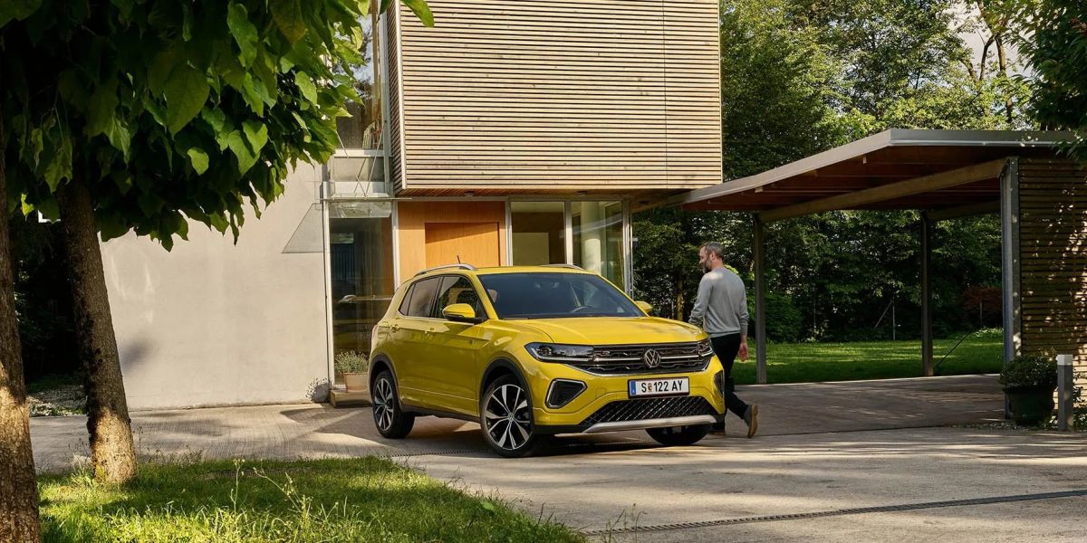 Новейшие-volkswagen-t-cross-2025-в-России-предлагают-за-2,65-млн-рублей