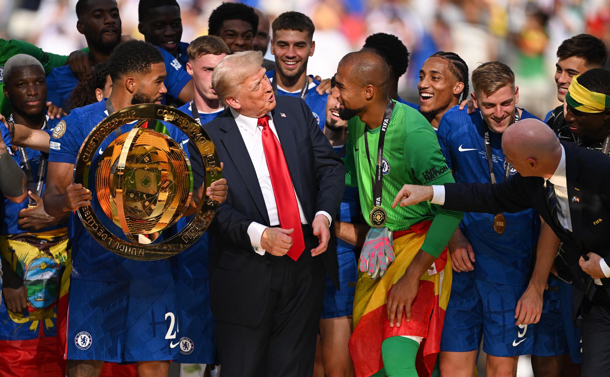 Игрок-«Челси»-«напугался-до-смерти»-из-за-поведения-Трампа-на-клубном-ЧМ