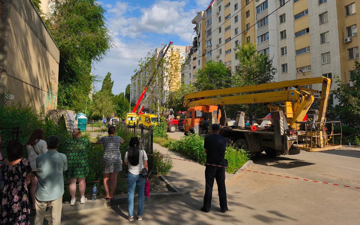 Очевидцы-рассказали,-как-«дом-пошатнулся»-после-взрыва-газа-в-Саратове