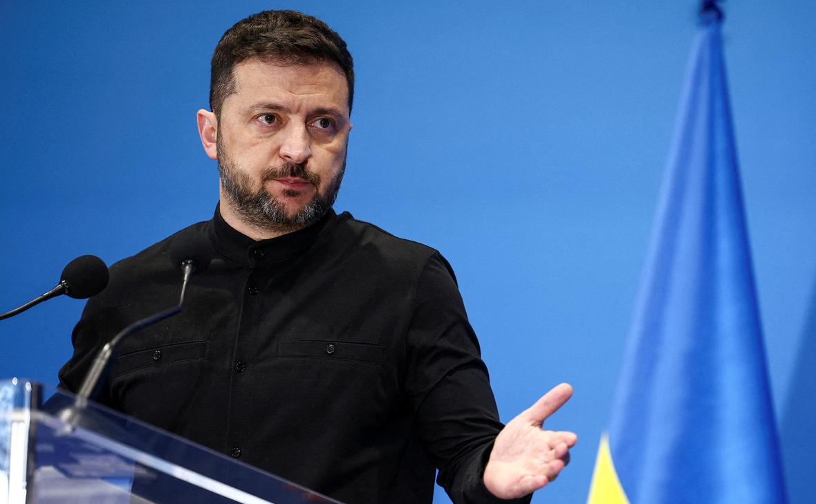 ft-назвала-конфликт-с-НАБУ-падением-Зеленского-«с-пьедестала-демократии»