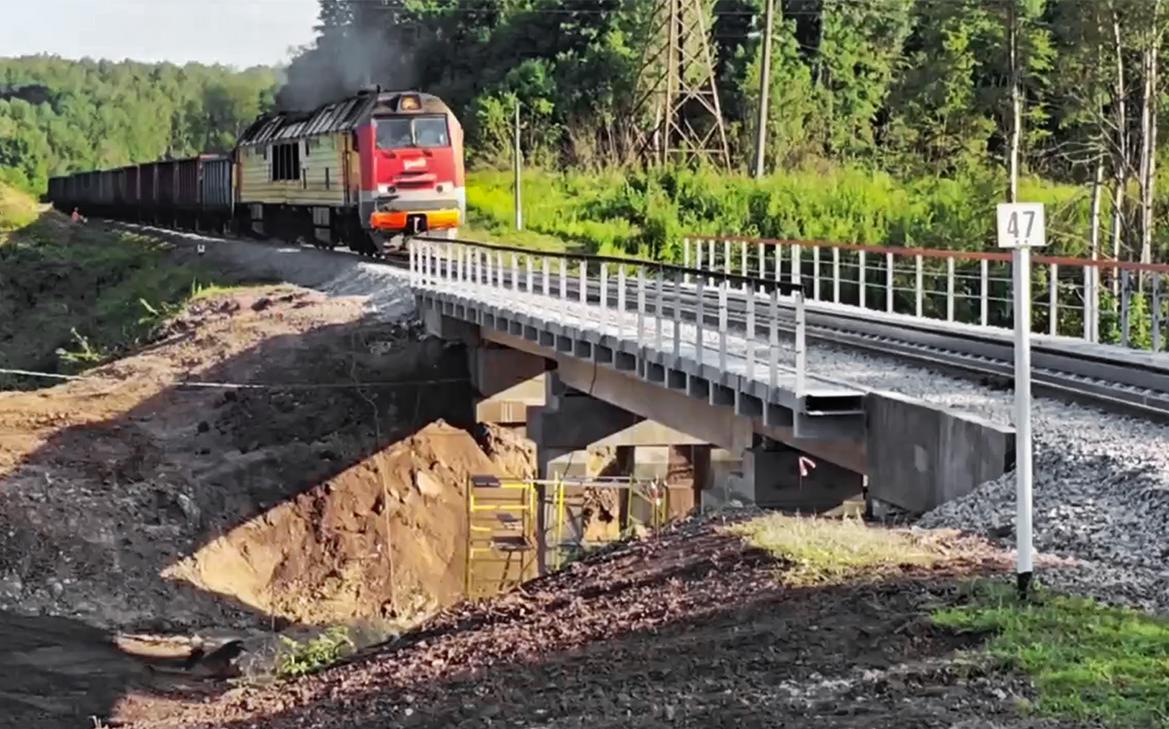 В-Курской-области-восстановили-подорванный-путепровод