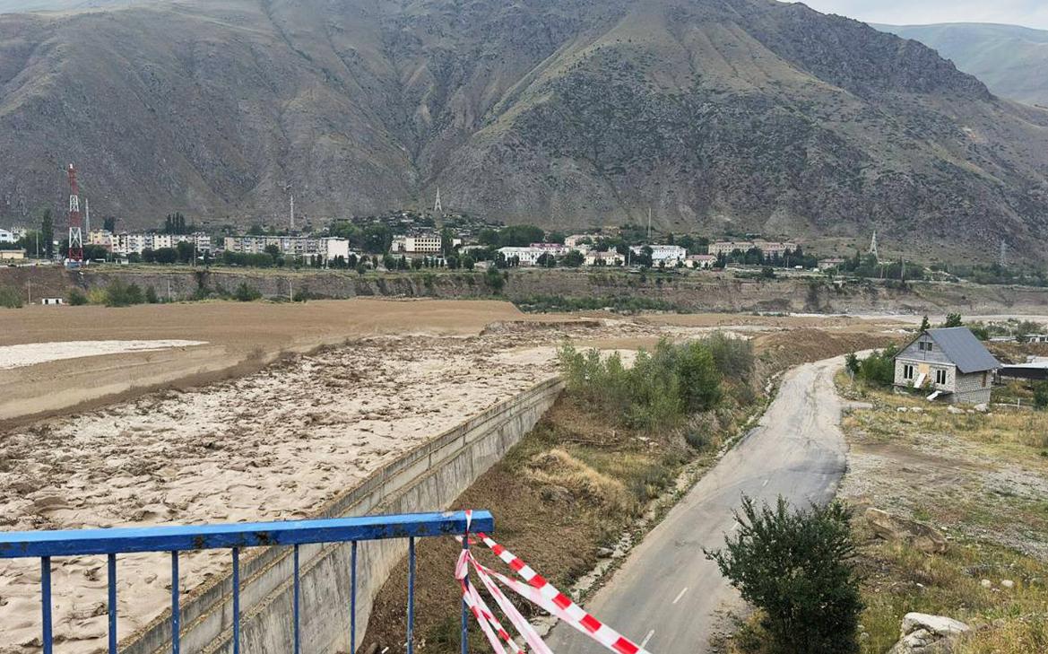 В-Кабардино-Балкарии-повторно-сошел-селевой-поток.-Видео