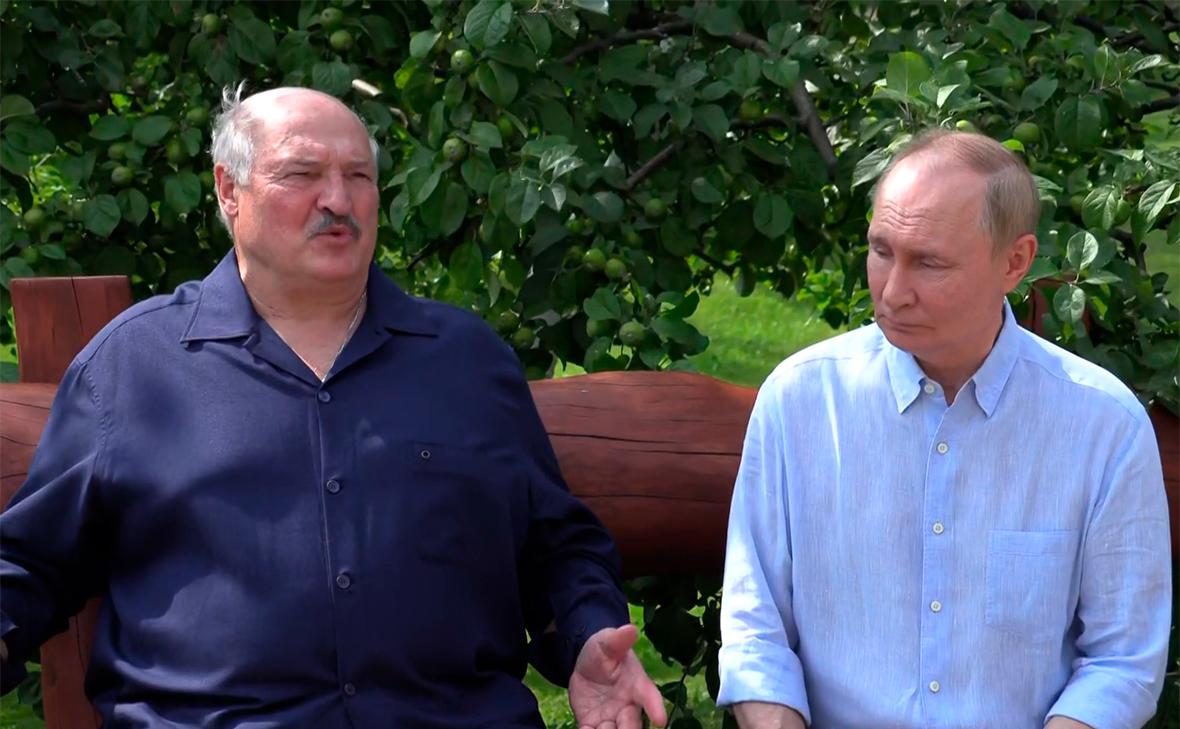 Лукашенко-заявил,-что-Минск-может-подключиться-к-переговорам-с-Украиной