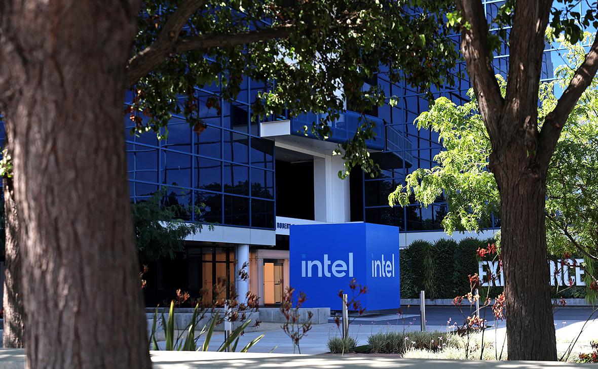 reuters-узнал-о-решении-intel-избавиться-от-трех-вице-президентов