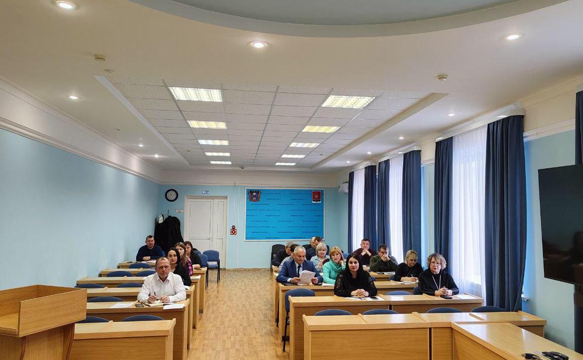 В-районной-администрации-в-Ростовской-области-провели-показ-фокусов