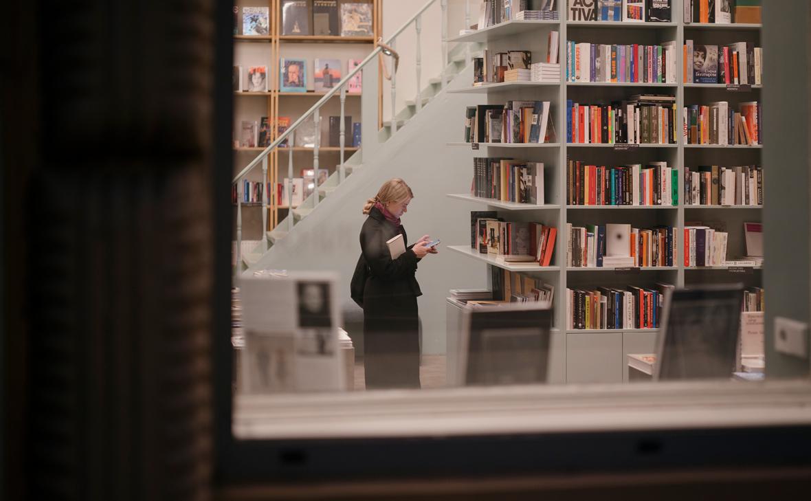 Суд-Петербурга-запретил-книги-Виктора-Суворова-о-Второй-мировой-войне