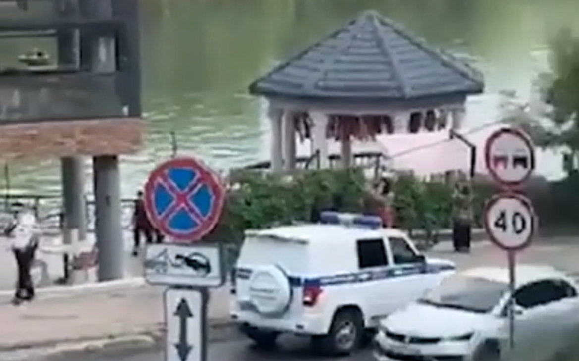 В-Нальчике-в-результате-обрыва-канатной-дороги-пострадали-люди.-Видео