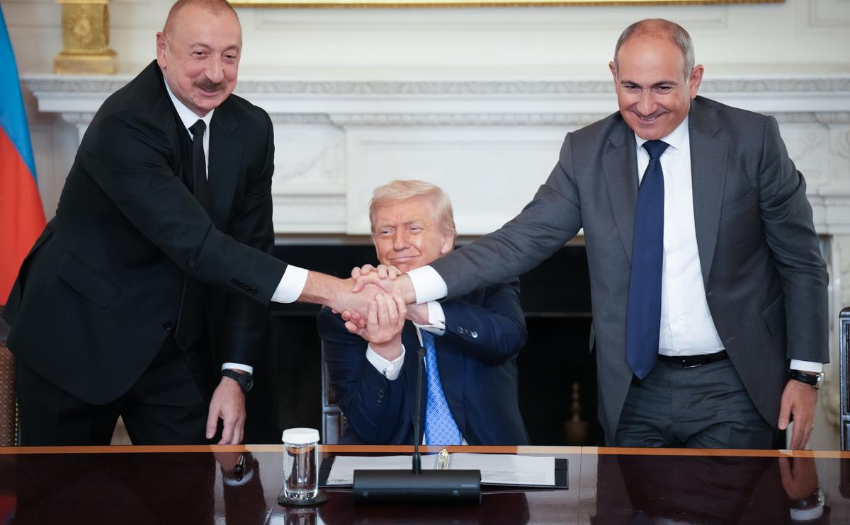 Пашинян-заявил,-что-между-Арменией-и-Азербайджаном-установлен-мир