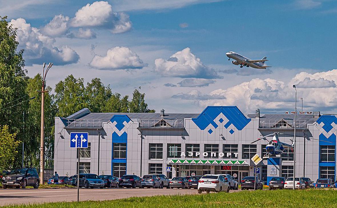 В-аэропорту-Ухты-сняли-ограничения-на-полеты