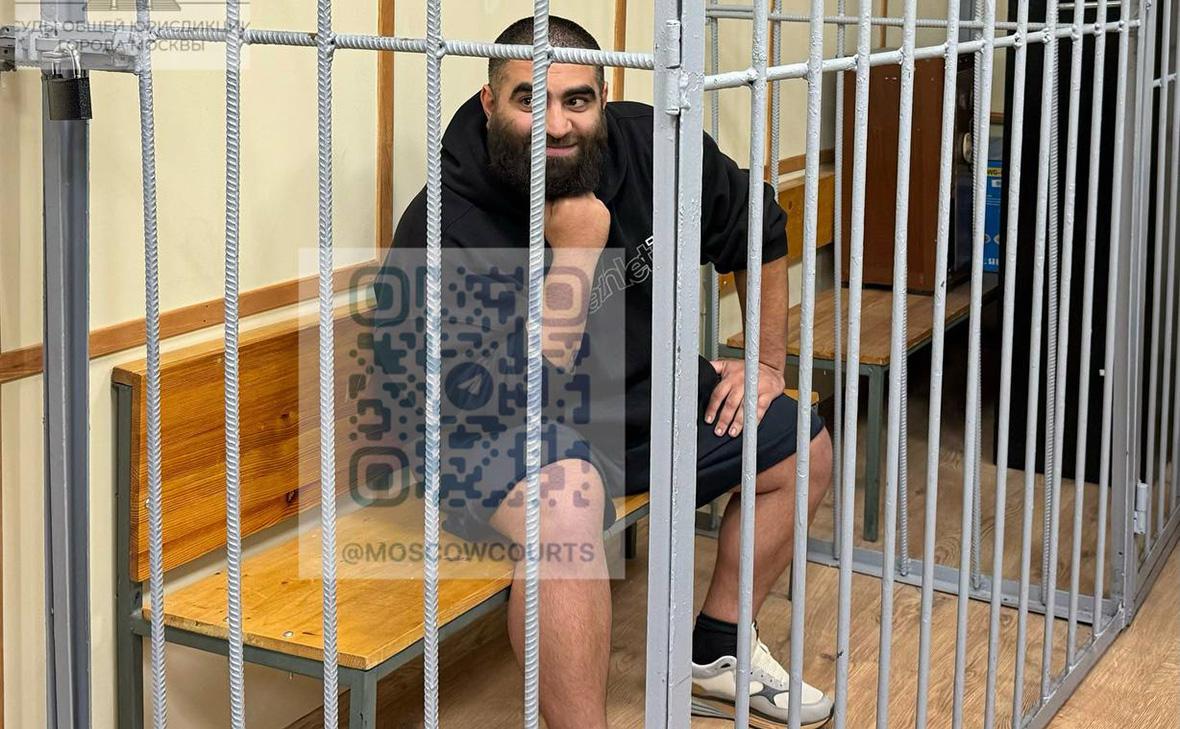 Суд-арестовал-блогера-Арсена-Маркаряна
