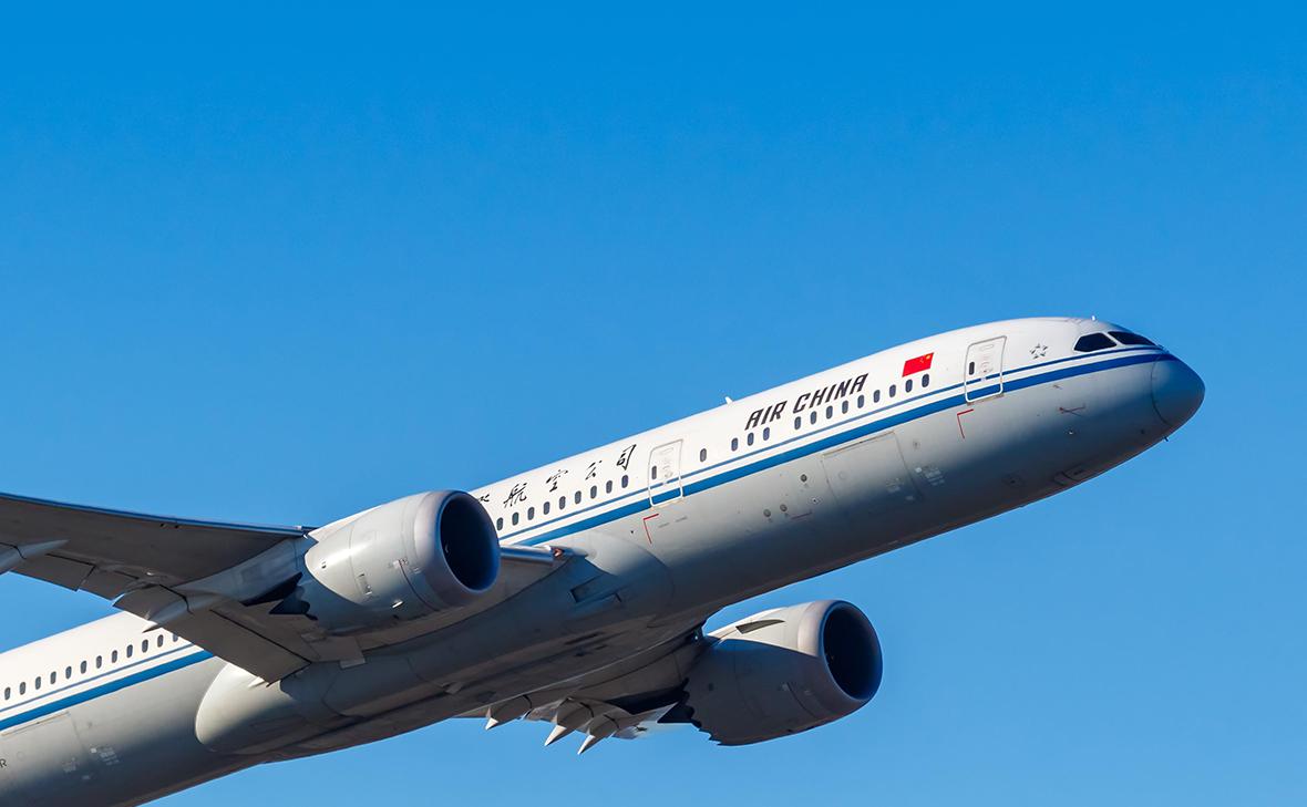 Запасной-борт-air-china-для-пассажиров-из-Лондона-сел-в-Нижневартовске