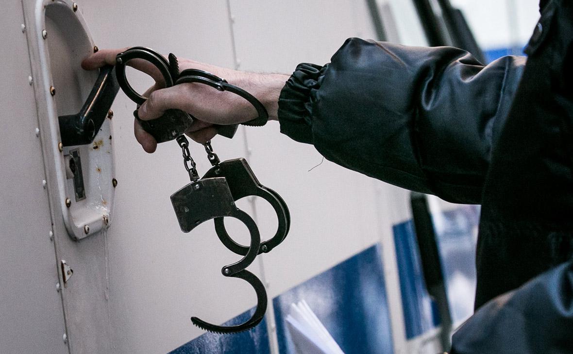 Руководителей-клиники-в-Новосибирске-задержали-по-подозрению-во-взятках
