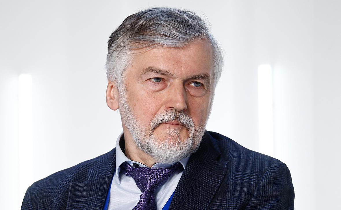 Главный-экономист-ВЭБ-предположил-начало-технической-рецессии-в-России