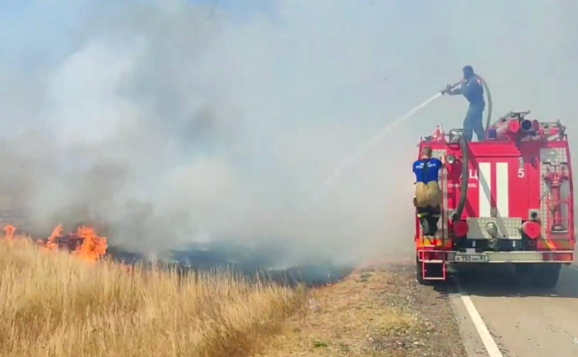 МЧС-сообщило-о-пожаре-на-150-га-в-Крыму
