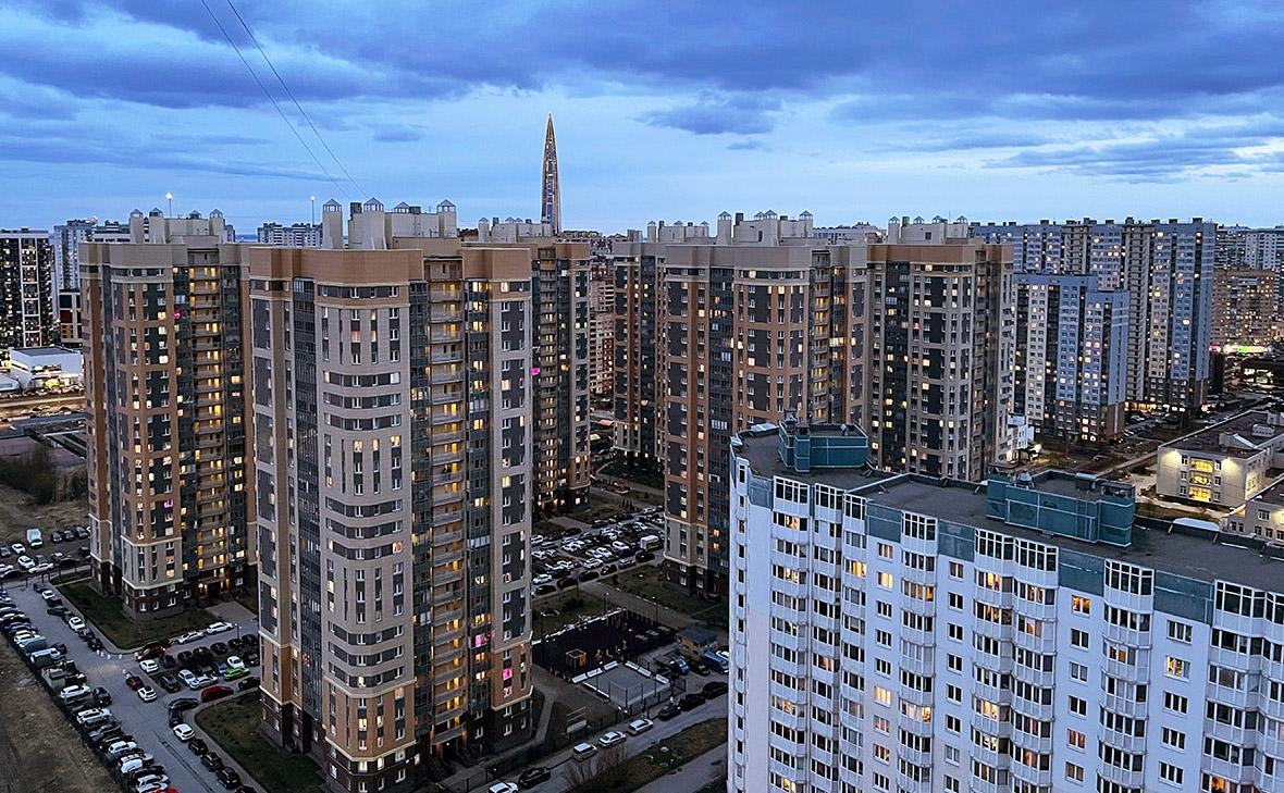 Страховщики-оценили-вероятность-попадания-дрона-в-квартиру-в-Петербурге