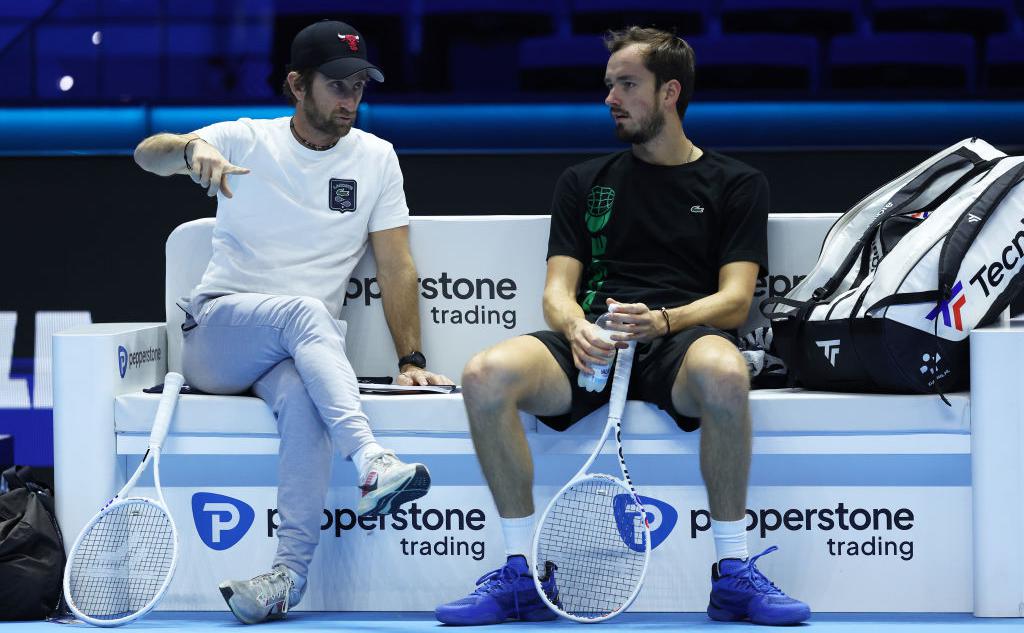 Даниил-Медведев-расстался-с-тренером-после-неудачи-на-us-open