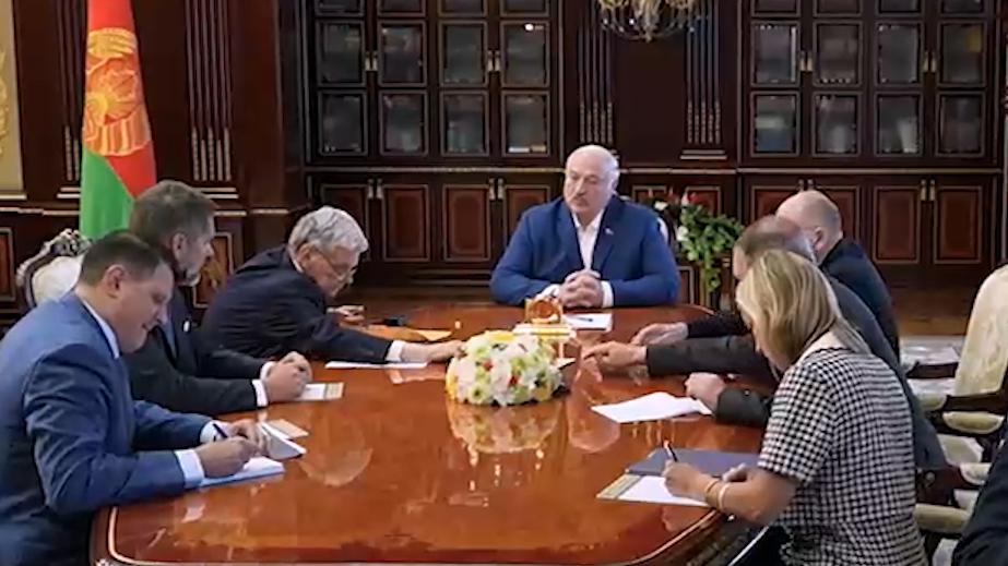 Трамп-поздравил-Лукашенко-с-победой-Соболенко-на-us-open
