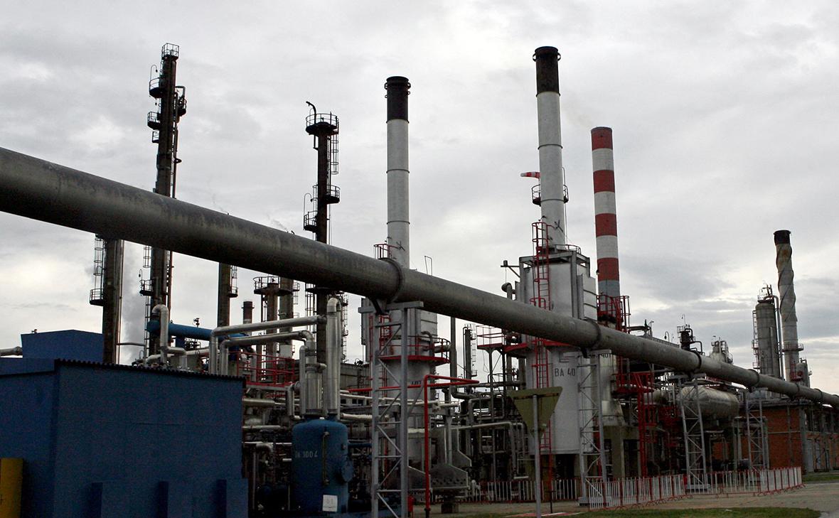 Адриатический-нефтепровод-остановил-поставки-в-Сербию-из-за-санкций-США