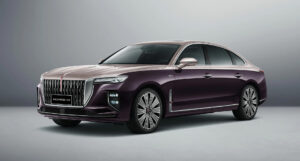 Китайский-аналог-bmw-7-серии-и-audi-a8-выходит-на-новый-уровень-в-России.-hongqi-h9-получит-3,0-литровый-мотор-v6-и-полный-привод,-но-за-это-придется-заплатить-двойную-цену