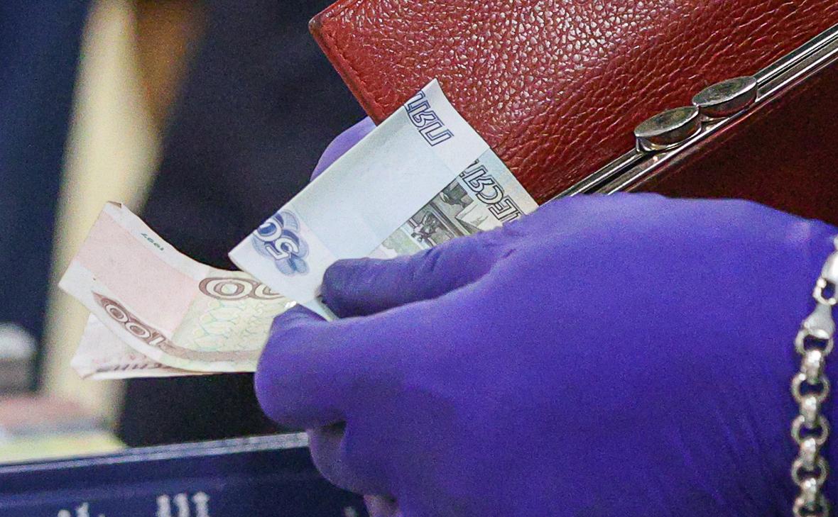 В-ЦБ-назвали-условие-для-курса-₽50-за-доллар