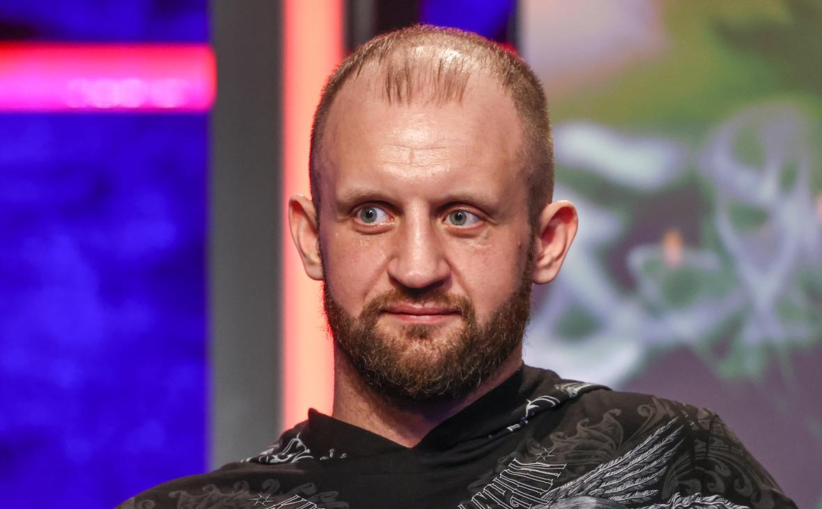 Иван-Емельяненко-в-ноябре-проведет-первый-бой-после-выхода-из-тюрьмы