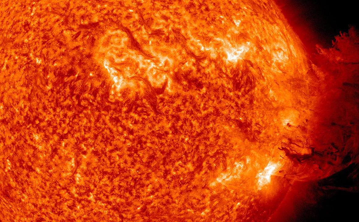 В-РАН-сообщили-о-15-вспышках-на-Солнце-за-прошедшие-сутки